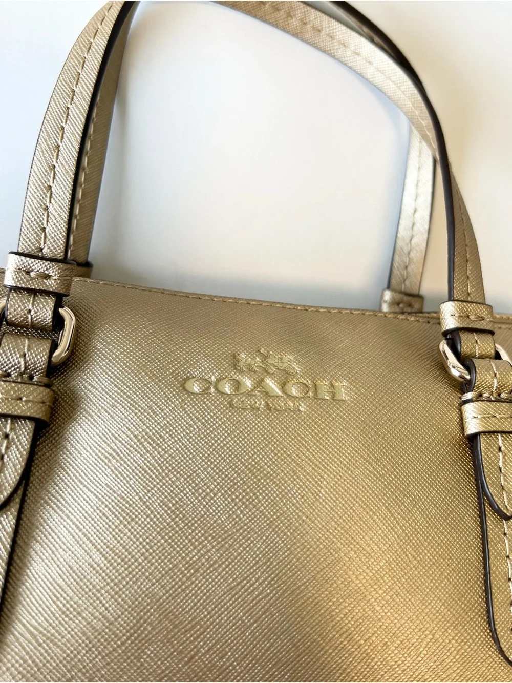 Coach gold leather crossbody bag NWOT Neutral Small purse Luxury bag Duffel